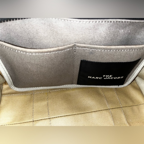 Marc Jacobs The Canvas Medium Tote Bag - Picture 11 of 11